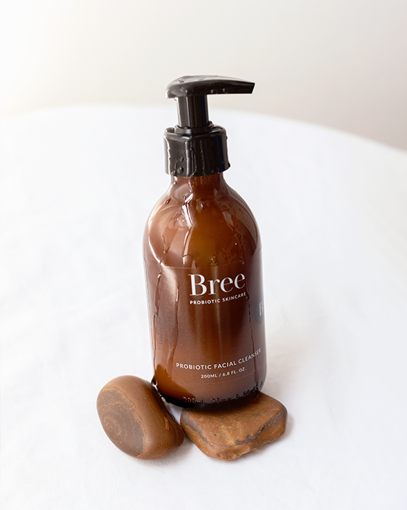 Bree Probiotic Facial Cleanser 3